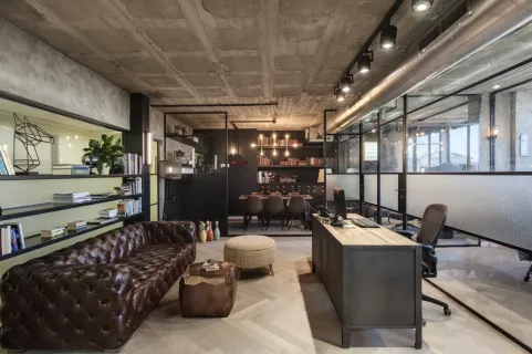 DSC3529AAA-copy-e1562056391247