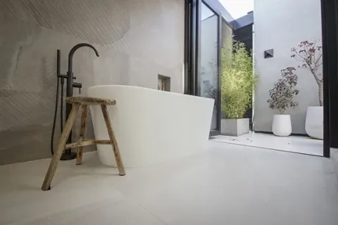 4633446908_575x383