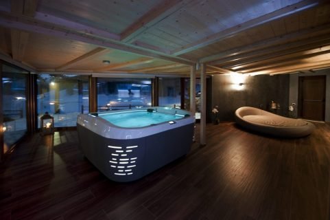 SPA_J-585_1-e1560945387553