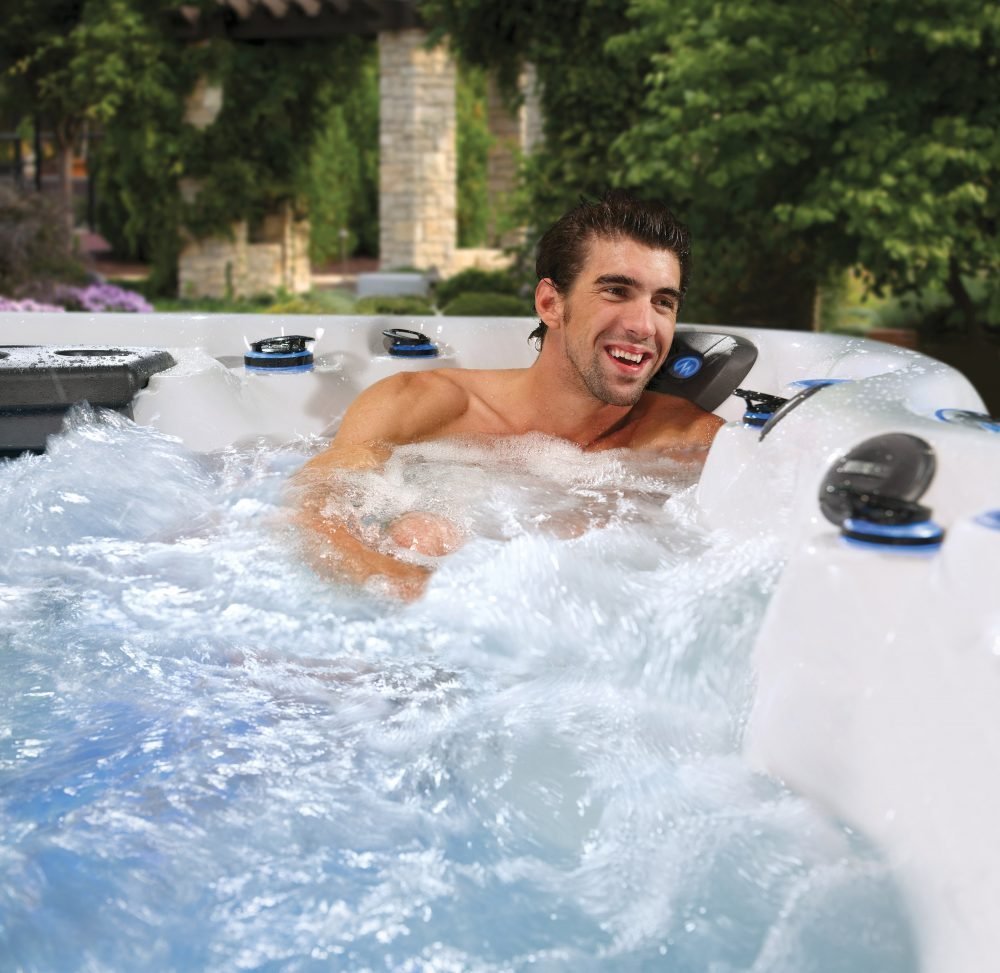 Photo-MP_Legend_Series-Lifestyle-HighResRGB-321402260211